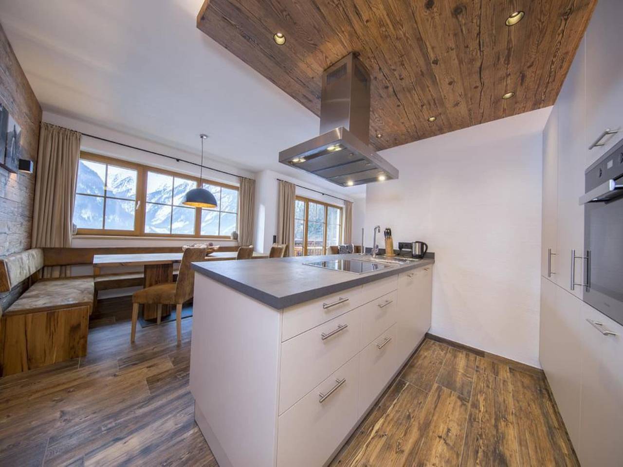 Chalet-Aufenthalt in Nähe der Krimmler Wasserfälle in Neukirchen am Großvenediger, Pinzgau