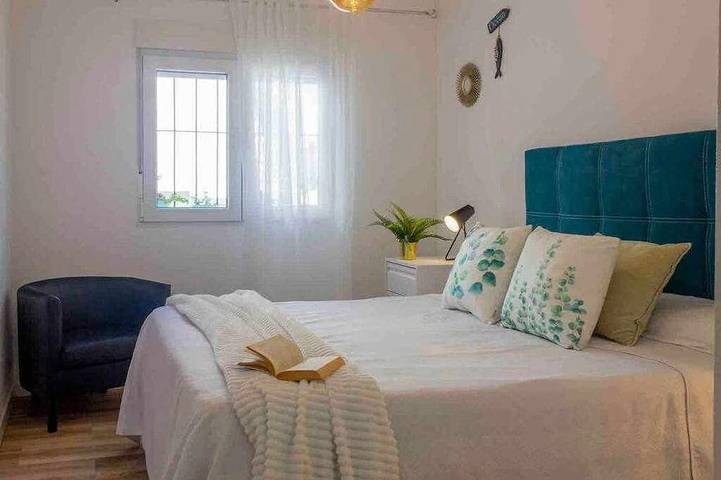 Bungalow für 4 Personen, mit Garten und Pool sowie Balkon in Torrevieja - 3