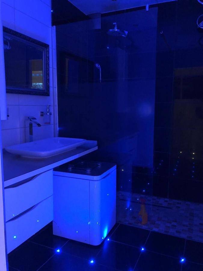 Ferienwohnung für 6 Personen, mit Balkon in Karlsruhe - 3