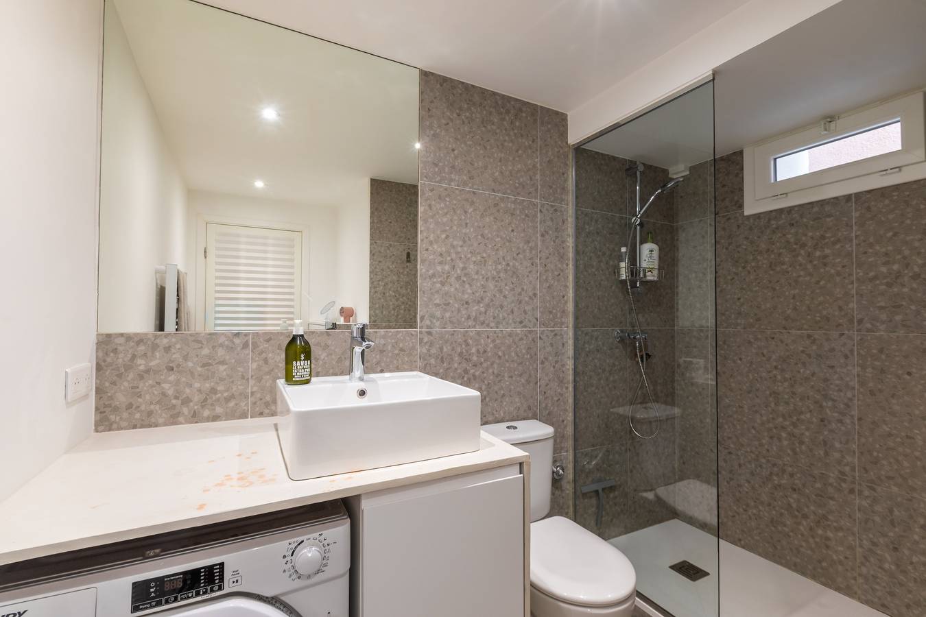 Apartamento entero, Apartamento de vacaciones para 3 personas con terraza in Beausoleil, Costa mediterránea (Francia)