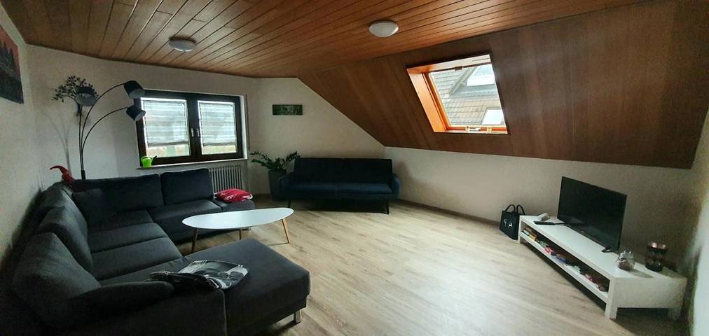 Ferienwohnung für 4 Personen, mit Balkon und Ausblick in Rheinhausen