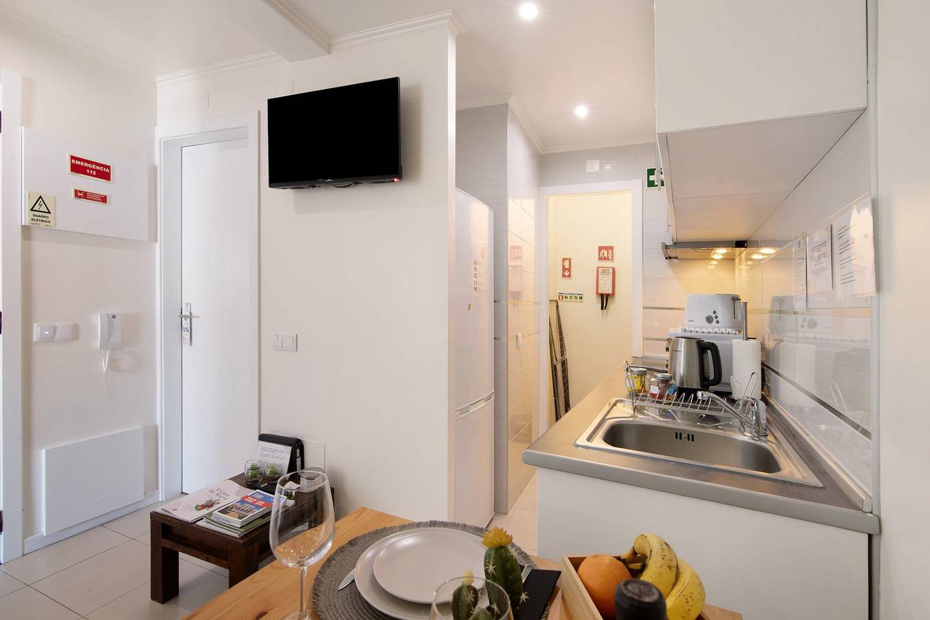 Appartement 'Casa Maria' met terras, A/C & Wi-Fi, foto 8