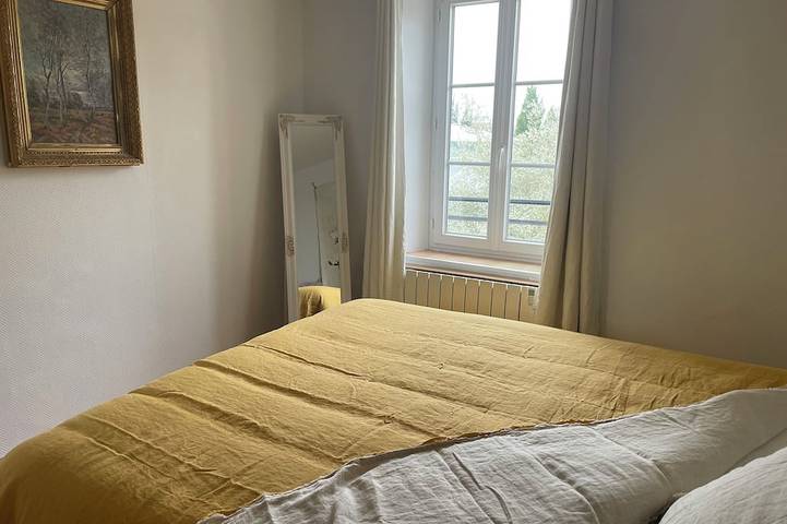Location de vacances pour 9 personnes, avec jacuzzi et sauna ainsi que jardin et piscine à Sainte-Geneviève-lès-Gasny - 4