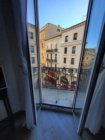 Gîte pour 2 personnes, avec vue et balcon dans Office de Tourisme de Cannes