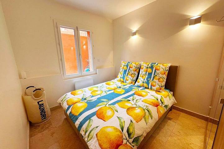 Location de vacances pour 6 personnes, avec balcon et jardin dans Plage d'Anthéor - 2