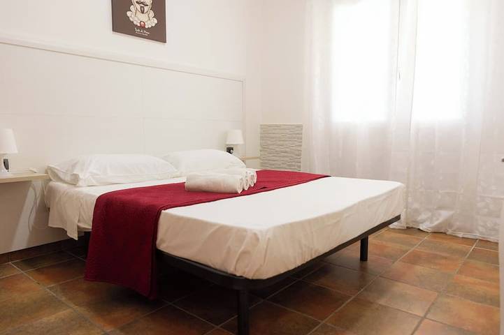 Appartement entier, Splendid apartment in villa 200 meters from the beach wifi rental car in Alcamo Marina, Alcamo
