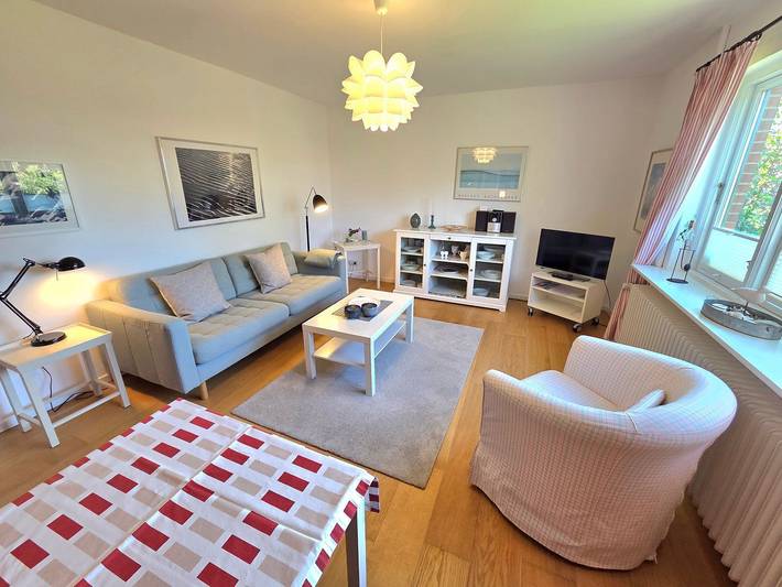 Ferienwohnung für 2 Personen, mit Terrasse und Garten in Midlum - 2