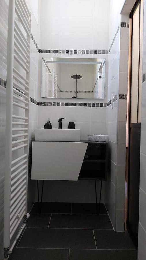 Double Room with Private Bathroom in Bar-sur-Aube, Aube