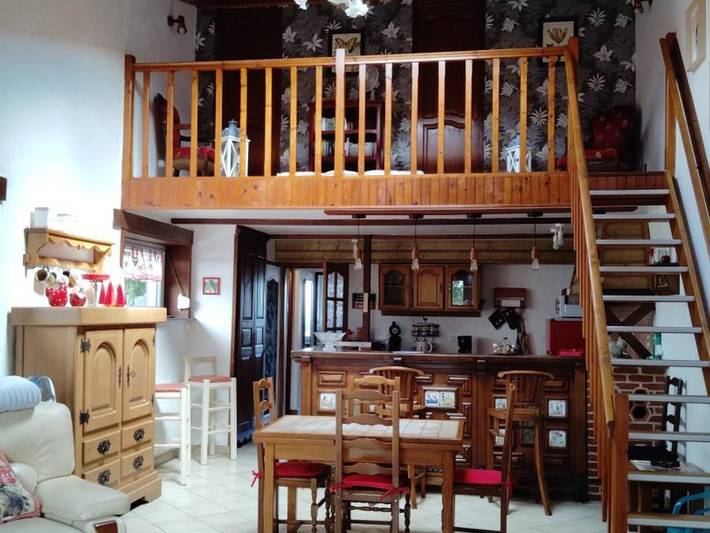 Gîte pour 4 personnes, avec terrasse à Eppe-Sauvage - 3