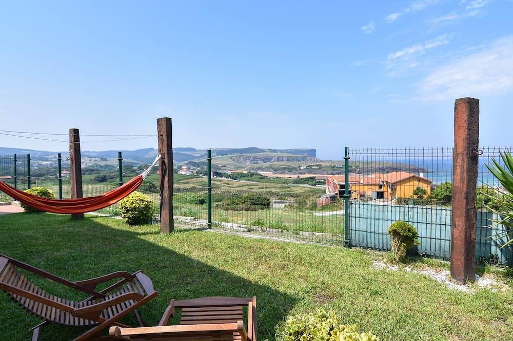 Charming home with spectacular views in Bareyo, Cantabrian Coast