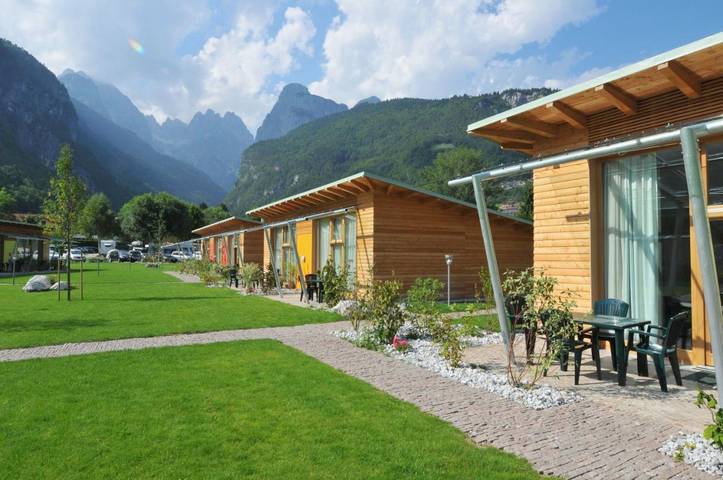 Station pour 6 personnes, avec jardin et piscine ainsi que vue sur le lac et sauna à Molveno - 3