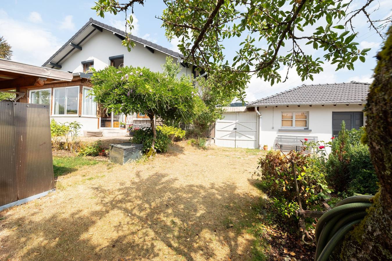 Ganze Wohnung, Apartment Maison De Vacances Dans Les Vosges mit Bergblick, Terrasse und Wlan in Aumontzey, Sankt Didel
