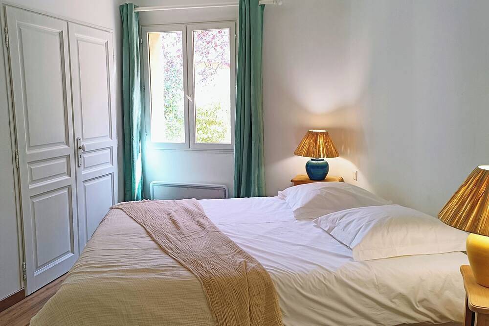 Au coeur des ocres - Charming vacation home in Roussillon, Parc naturel régional du Luberon