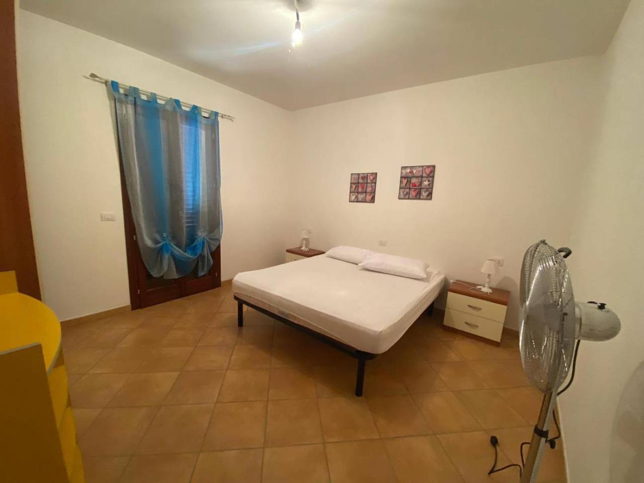 Appartement 'Praga' avec Jardin Privé, Véranda et Climatisation in Suaredda-traversa, San Teodoro