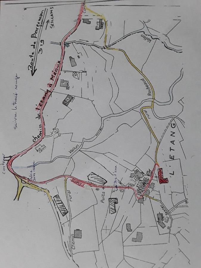 Gîte pour 2 personnes, avec vue et jardin à Seillans - 2