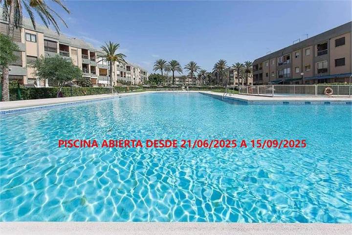 Apartamento de vacaciones para 5 personas, con jardín además de piscina y vistas - 1