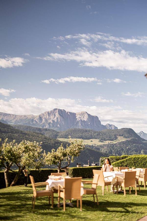 Hotel für 2 Personen, mit Balkon und Garten sowie Pool und Ausblick