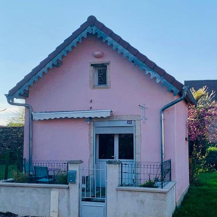 Location de vacances pour 3 personnes, avec terrasse à Pupillin - 3