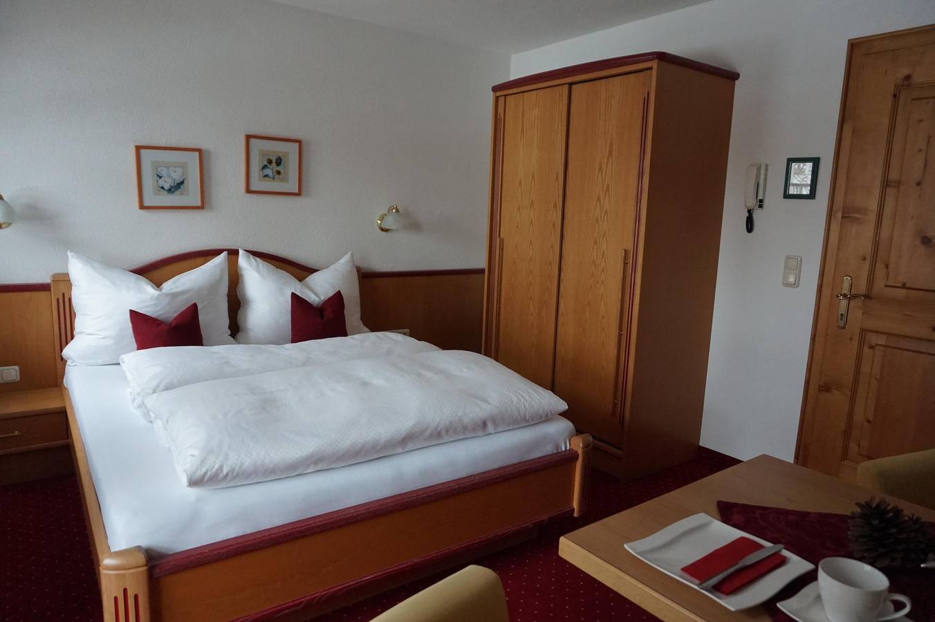 Ganze Ferienwohnung, Studio Top 3 in Holzgau, Allgäuer Alpen (Österreich)