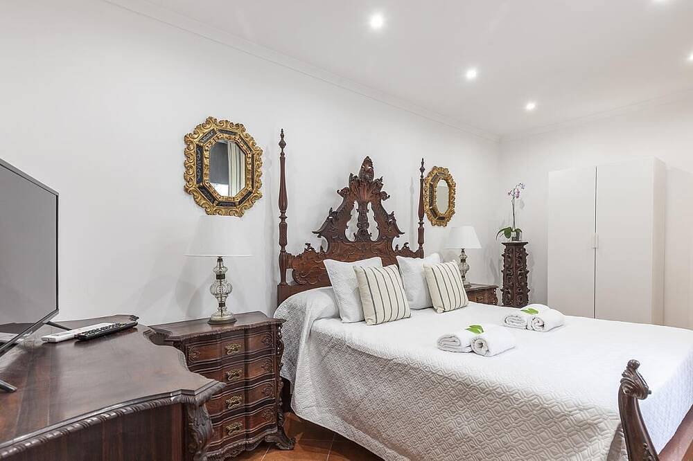 Apartamento entero, Casa De La Luz apt 6 -Elegante Casco Antiguo 2Px wifi tv ac in Casco Antiguo, Sevilla