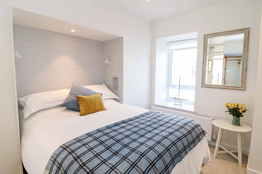 Sea Point, family friendly, luxury holiday cottage in Exmouth in Exmouth, Devon