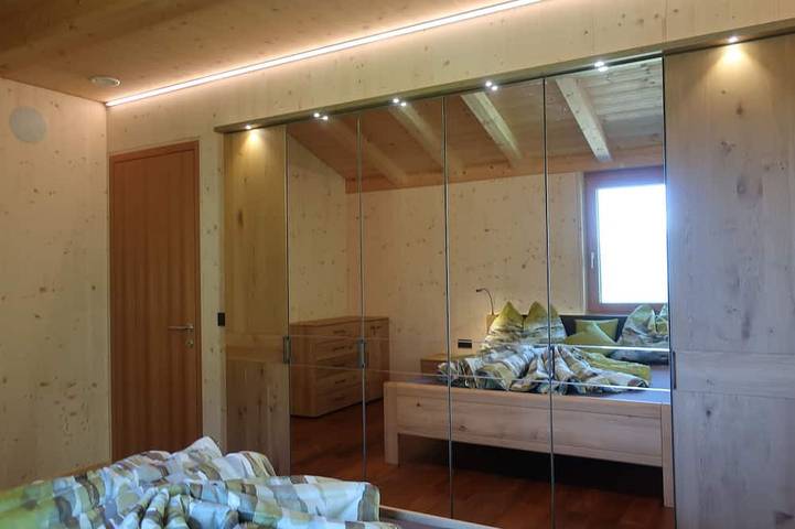 Ganze Wohnung, Rumwaldhof Edelweiß 82 m² Wohnung mit einmaligem Blick auf die Ortler Nordwand in Stilfs, Nationalpark Stilfser Joch