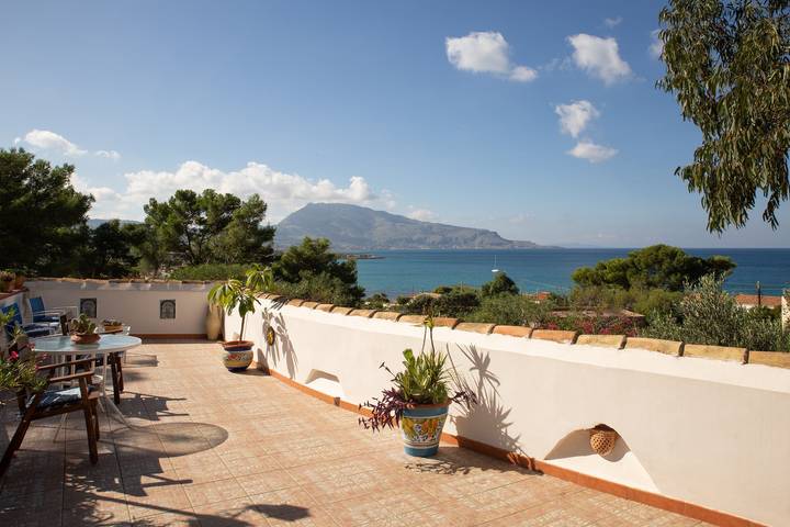 Casa vacanza per 5 persone, con Giardino a Custonaci