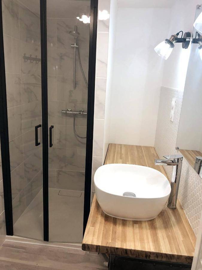 Ganze Wohnung, Two-Bedroom Apartment in Boulogne-sur-Mer, Boulogne-sur-Mer und Umgebung