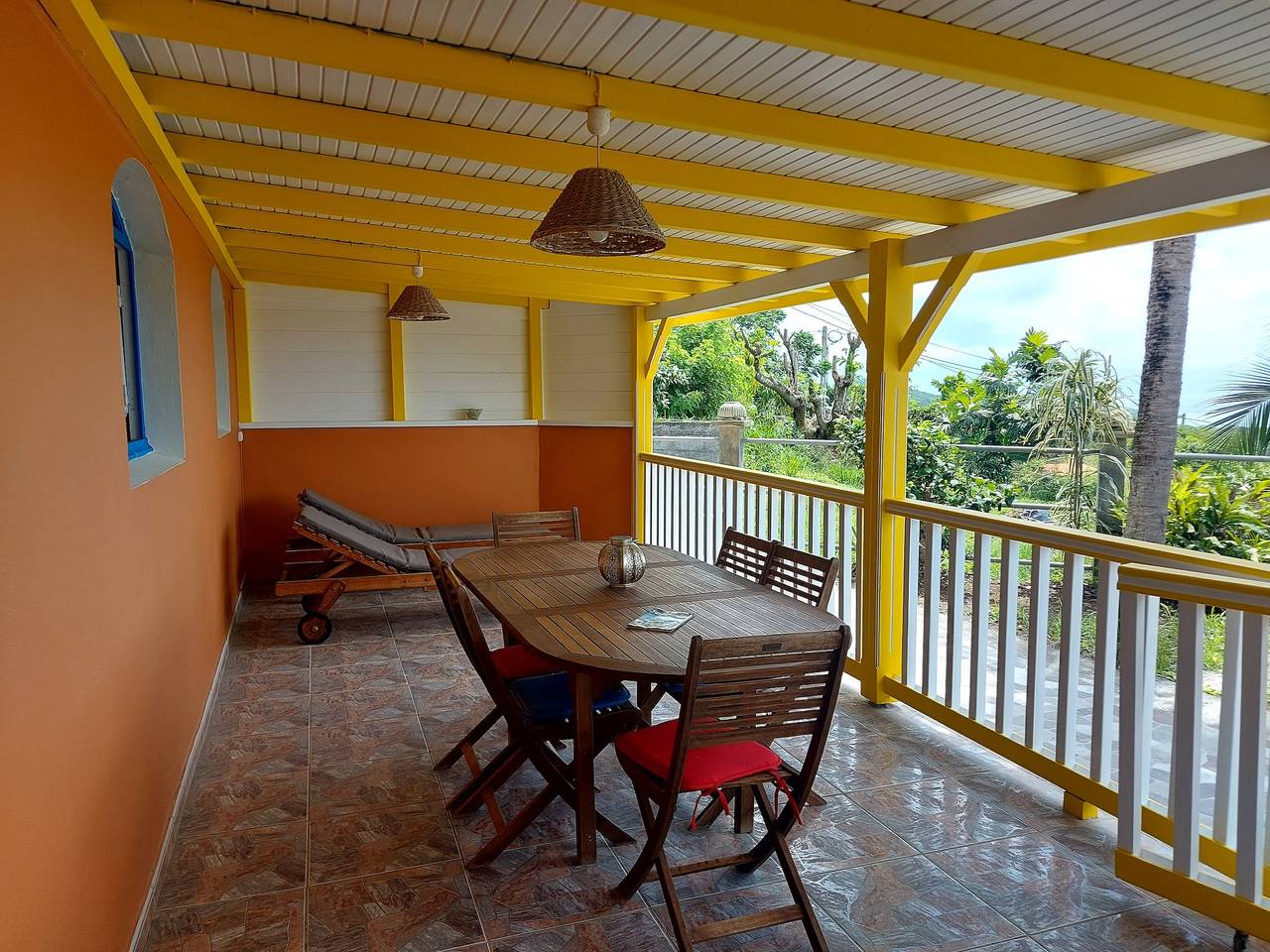 Casa encantadora en Le Diamant con vista al mar y jardín in Le Diamant, Martinica