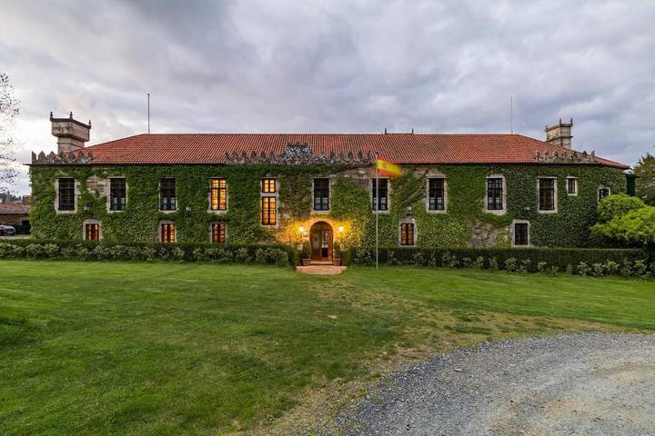 Casa rural para 2 personas, con Terraza y Jardín además de Piscina y Vistas en Arzúa