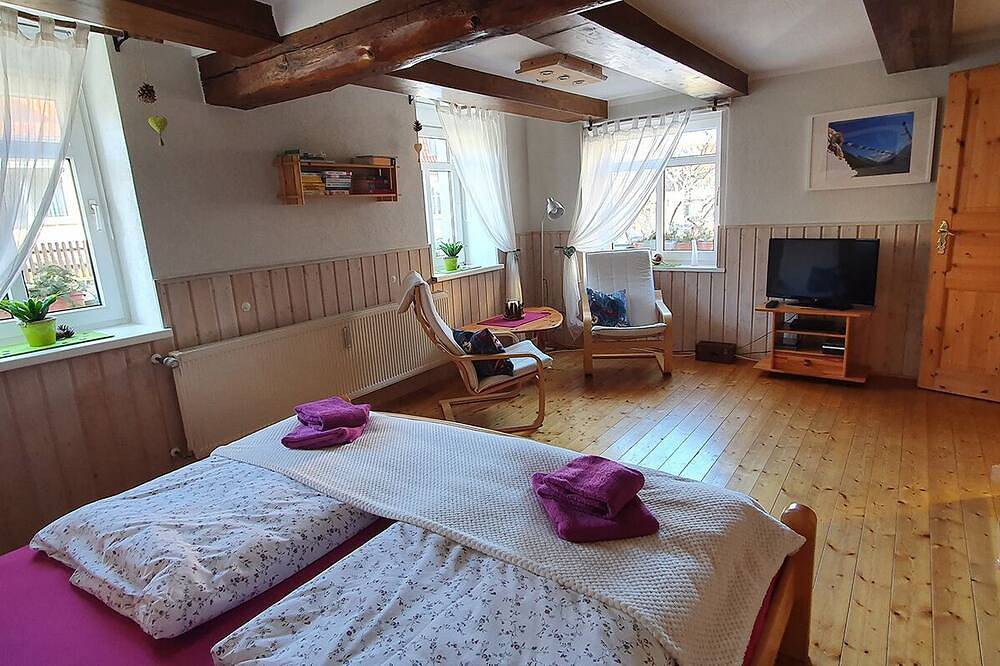 Ganze Wohnung, Ferienwohnung Fichtengrund - 35m² Eg in Bad Suderode, Quedlinburg