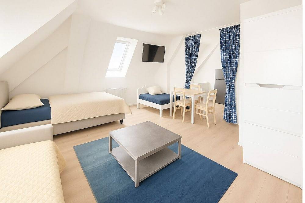 Ganze Wohnung, Apartment Delitzsch Dg – 4 Pers., Küche in Delitzsch, Sächsisches Burgen- und Heideland