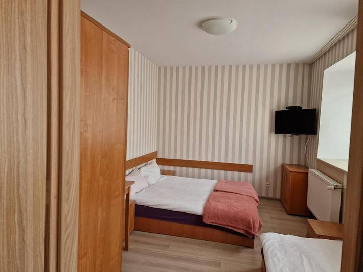 Apartament wakacyjny dla 2 osób, z ogród w Wałbrzych
