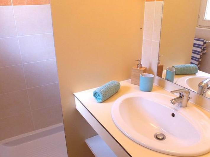 Gîte pour 4 personnes, avec bassin pour enfant à Nedde - 4