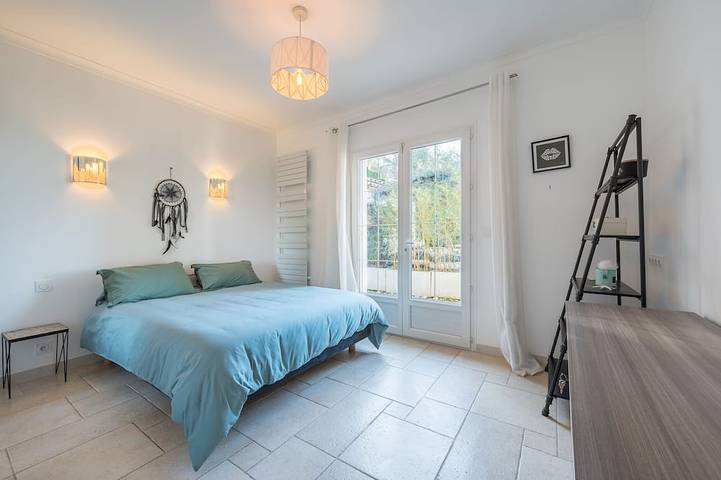 Location de vacances pour 10 personnes, avec jardin, animaux acceptés dans Allianz Riviera - 3