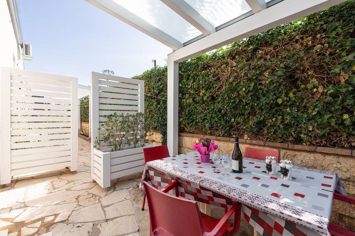 Ferienwohnung für 4 Personen, mit Garten in Castellammare del Golfo