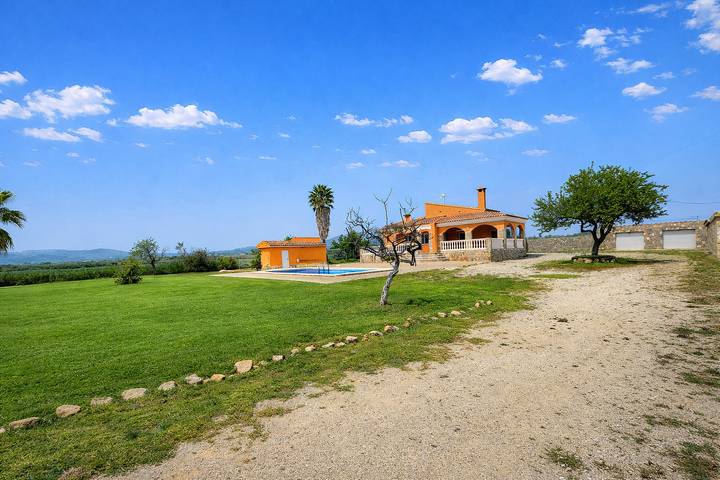 Casa rural para 8 personas, con jardín y terraza en Baix Maestrat - 3