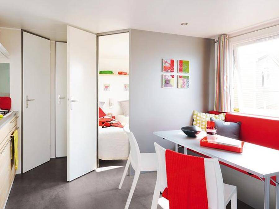 Camping Le Moténo - Mobilhome 4 personas - Cottage Saphir 4 p 2 Ch 1 Sdb ** (en francés) in Plouhinec (Morbihan), Côte des Mégalithes