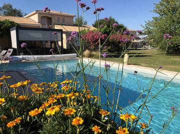 Chambre d’hôte pour 2 personnes, avec piscine et jardin à Saint-Yrieix-sur-Charente