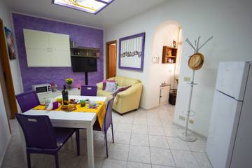Holiday Rental for 5 People in Palermo, Palermo Province, Photo 1