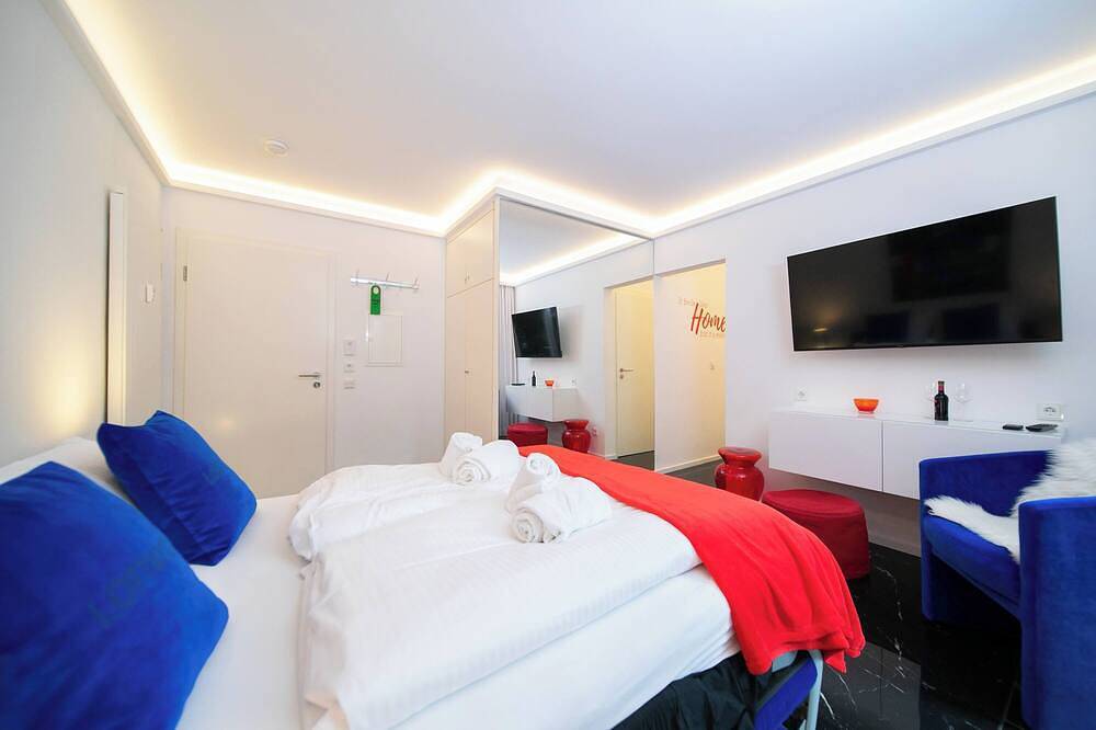 Ganze Wohnung, Loft4You - Apartment mit Balkon by Favorite Stays in Neuss, Düsseldorf und Umgebung