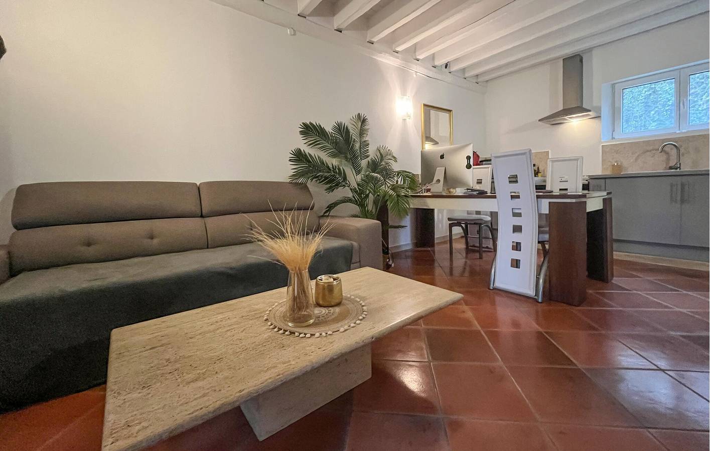 Acogedor apartamento con piscina y aparcamiento, a 2 km de Saint-Martin-de-Crau in Saint-Martin-de-Crau, Region de Arles