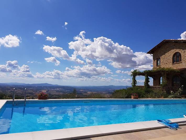 Casa vacanza per 9 persone, con Terrazza e Giardino nonché Piscina e Panorama a Cinigiano