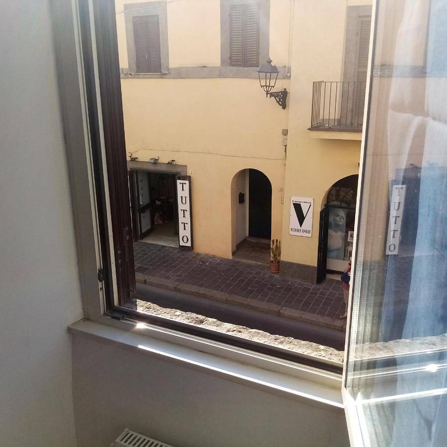 Appartamento intero, One-Bedroom Apartment in Campagnano di Roma, Lago di Bracciano