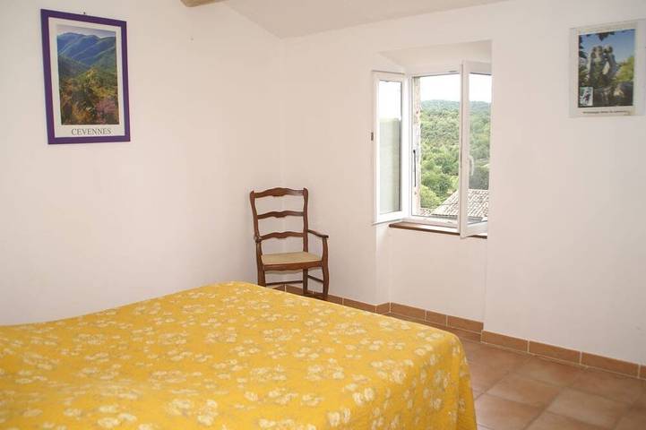 Location de vacances pour 8 personnes, avec terrasse, animaux acceptés à Beaulieu (Largentière) - 4