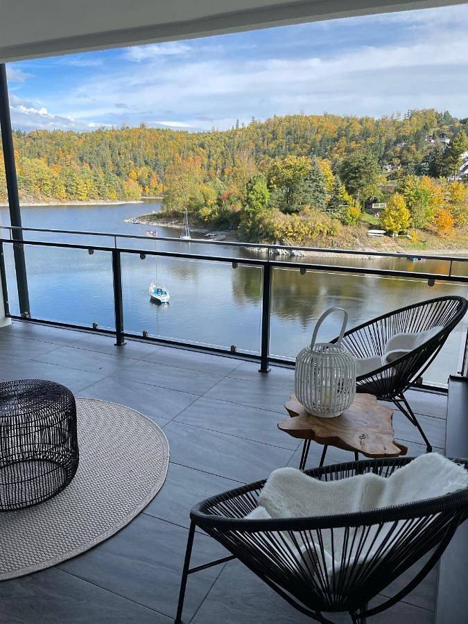 Ferienwohnung für 3 Personen, mit Terrasse und Garten sowie Ausblick in Bad Lobenstein