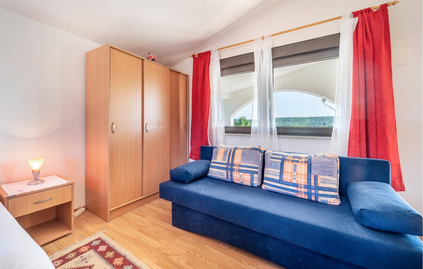 Ganze Ferienwohnung, Ferienwohnung für 2 Personen mit Terrasse in Obrovac, Zadar