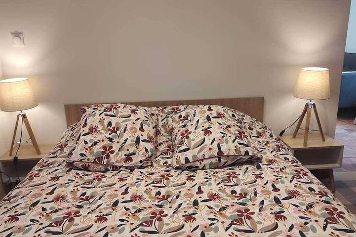 Location de vacances pour 6 personnes, avec jardin à Bocal (récipient) - 3