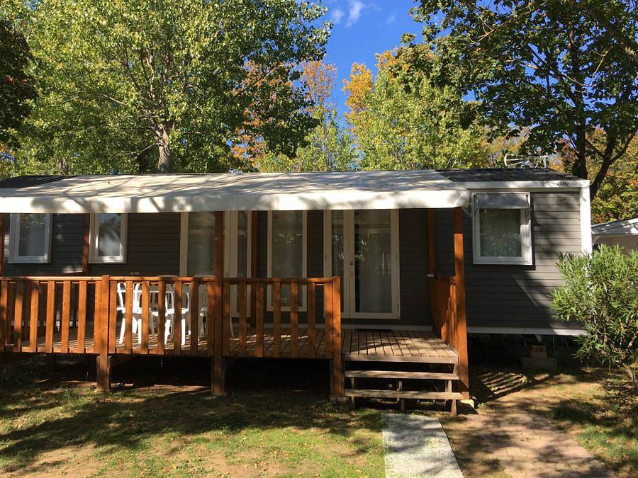 Flower Camping Le Fou du Roi - Mobilhome 6 personas - Premium 38m² + Tv + Aire acondicionado in Lansargues, Côte d'Améthyste