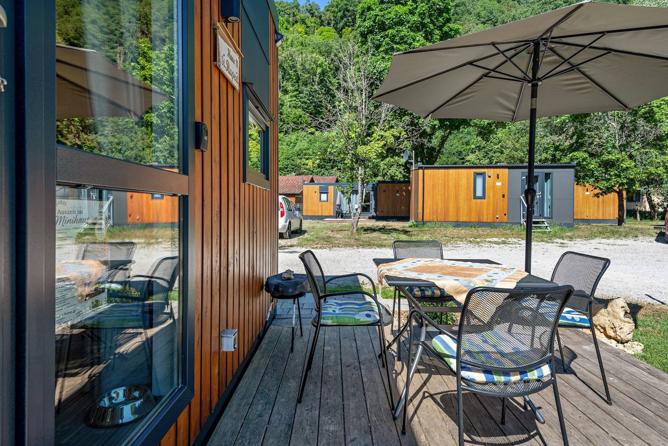 Ganze Ferienwohnung, Tiny Home 'Sankt Rupert Nummer 11' mit privater Terrasse und Klimaanlage in Riedenburg, Altmühltal